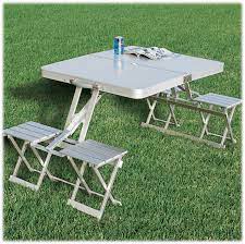 Image of folding aluminum picnic table with link to Bass Pro Shop
