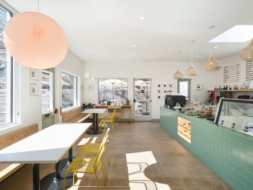 Image of Gati Ice Cream shop, with link to Guide to Austin Architecture